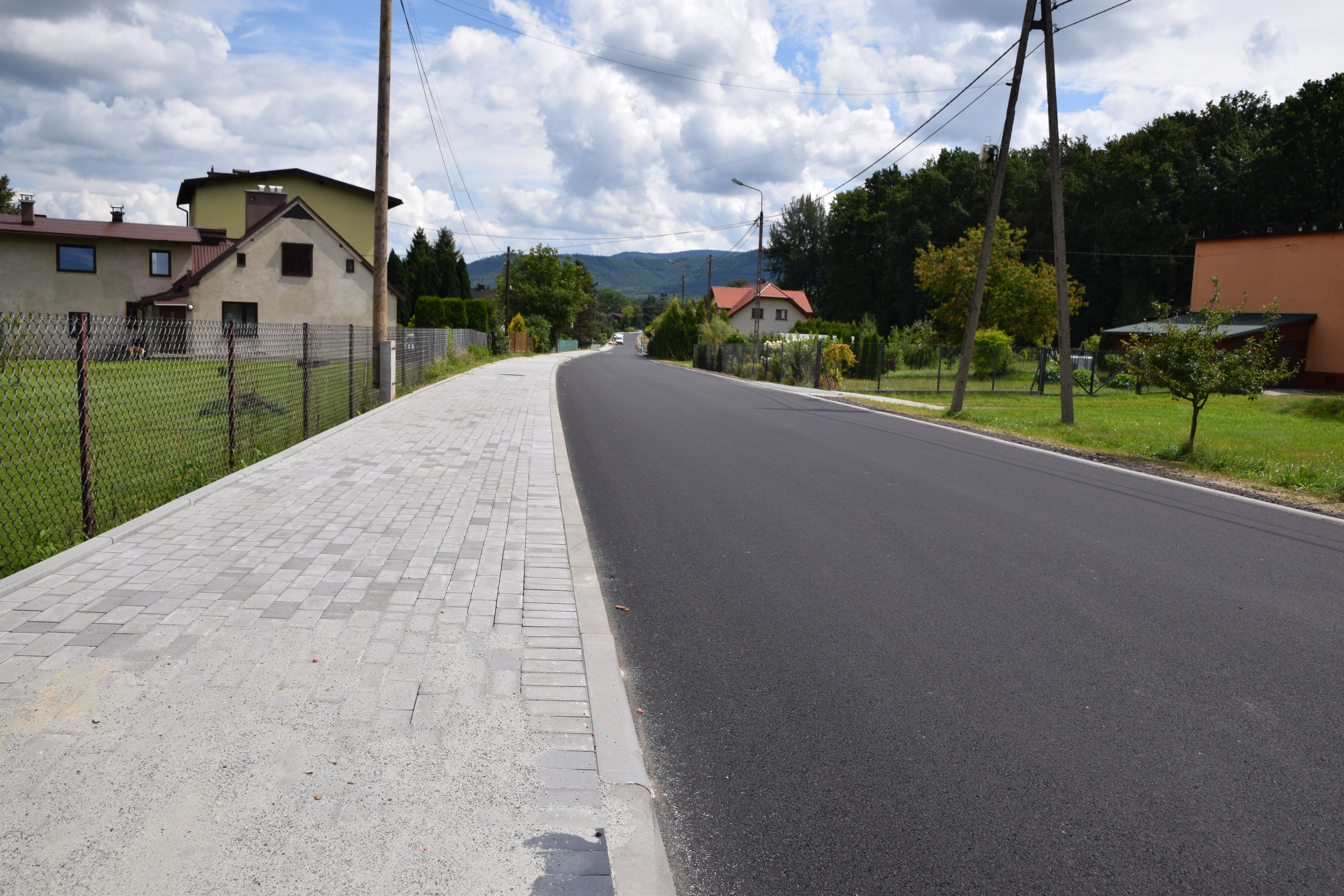 Zakończona inwestycja. Rozbudowa drogi Biery-Świętoszówka.